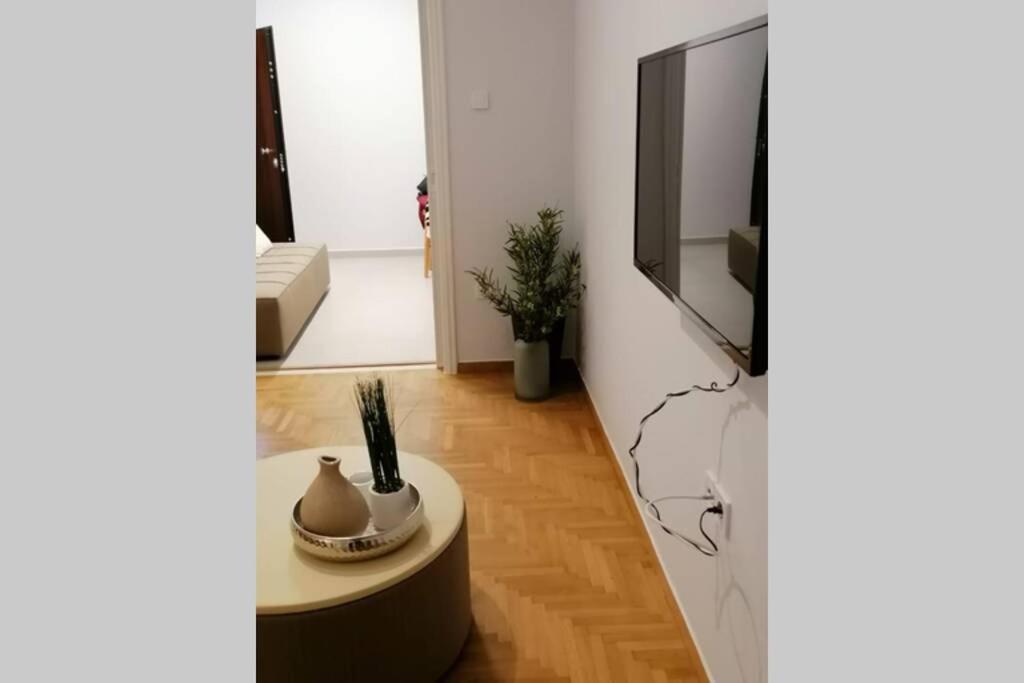 Athens City Apartment Next To Intercontinental II Exterior photo